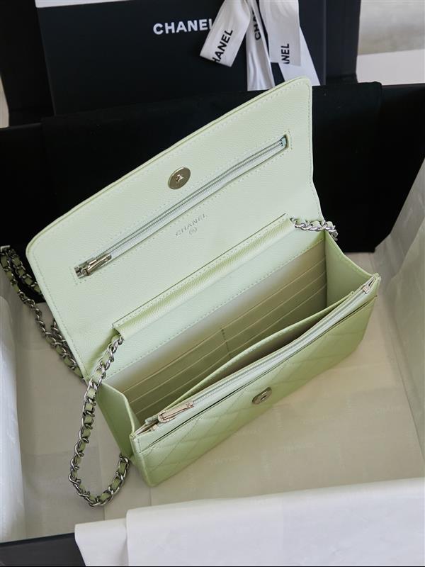 2026127205128570 550